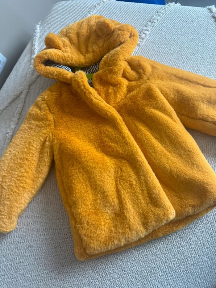 Manteau fourrure absorba 3ans neuf avec étiquette