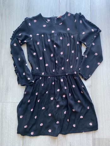 Robe fleurie manches longues