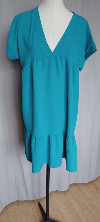 Très jolie robe d'été femme T U 