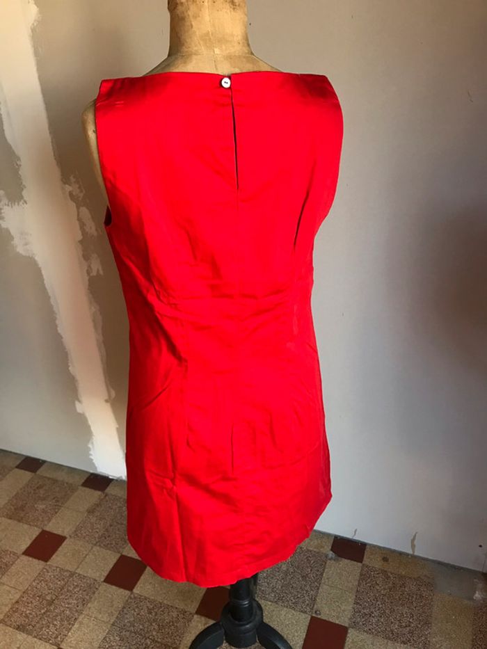 Robe rouge - photo numéro 2