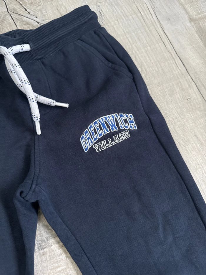 Jogging bleu marine - photo numéro 2