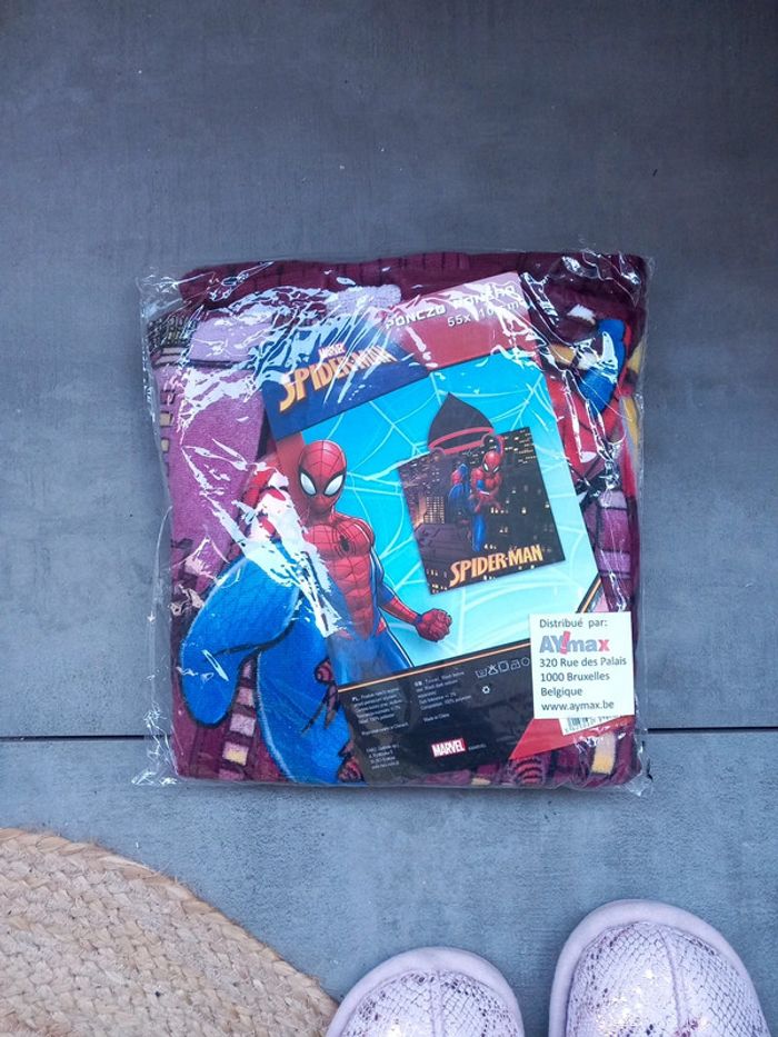 cape de bains spiderman