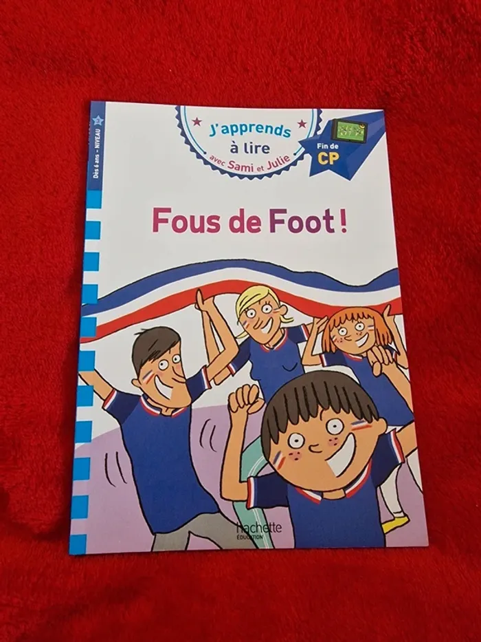 Livre j'apprends à lire fous de foot