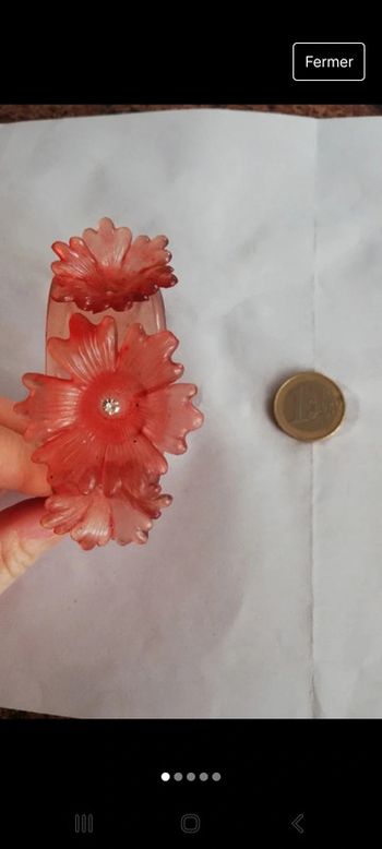 Magnifique bracelet vintage authentique manchette à fleurs