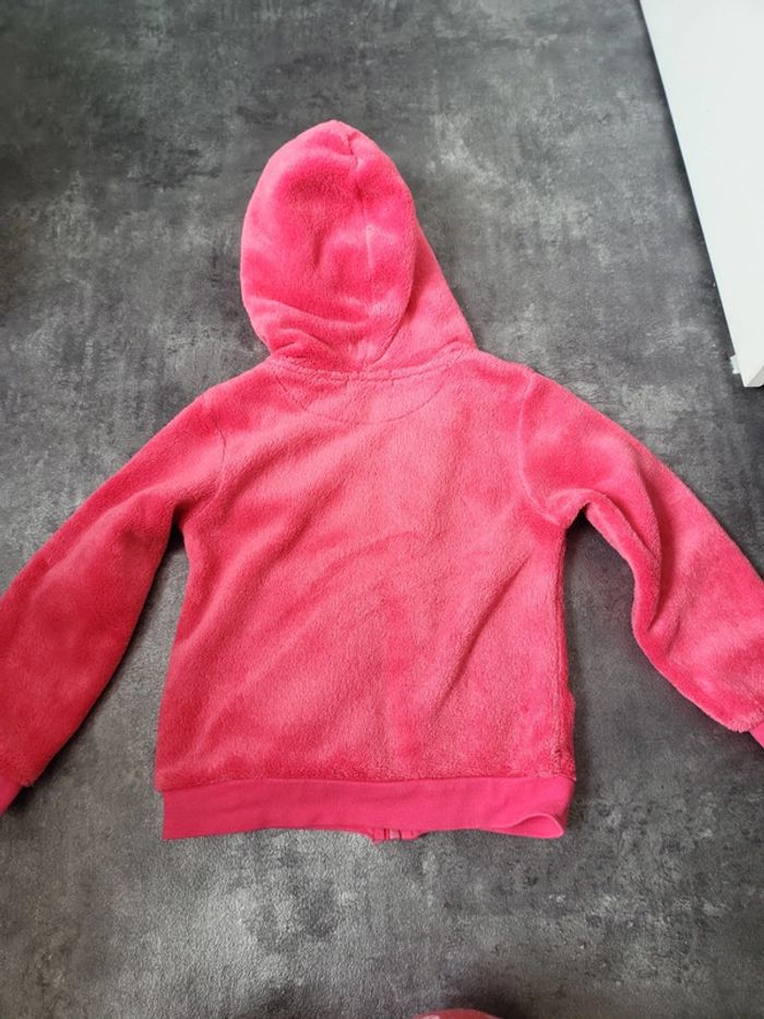 Veste polaire fille 5 ans très bon état - photo numéro 4