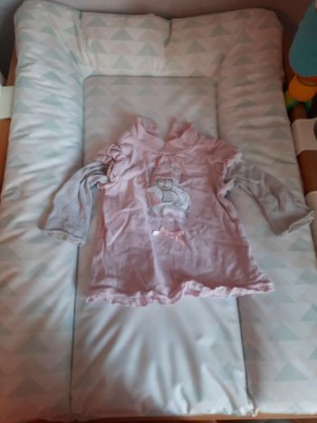 Pull rose et gris