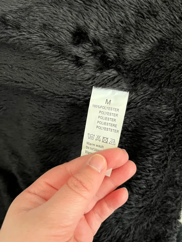 Manteau doux noir - photo numéro 8