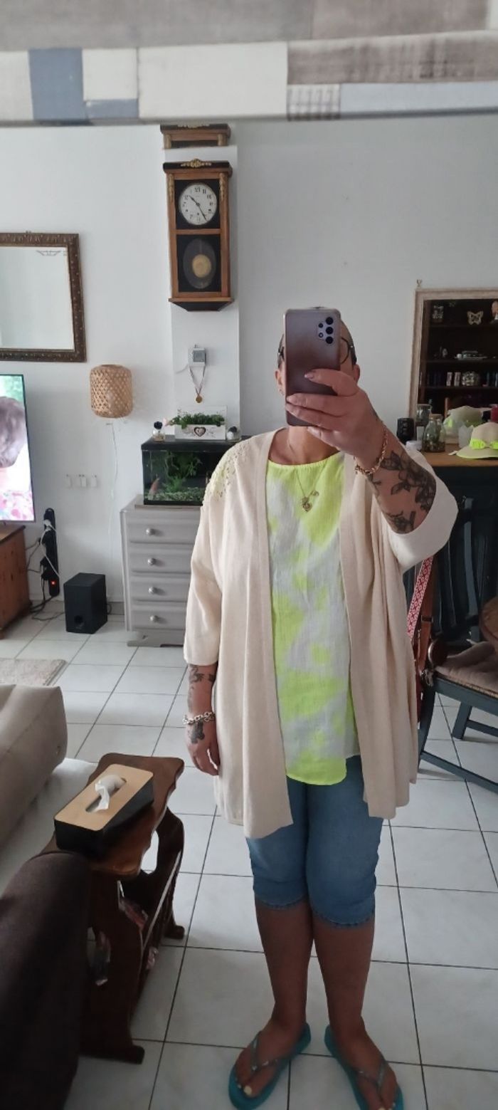 Très joli gilet femme T 44 lisez bien l'annonce surtout - photo numéro 5