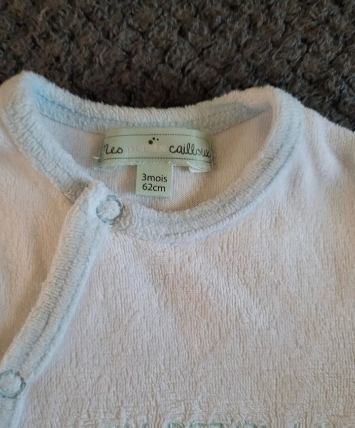 Lot de 3 pyjamas velours 3 mois - photo numéro 3