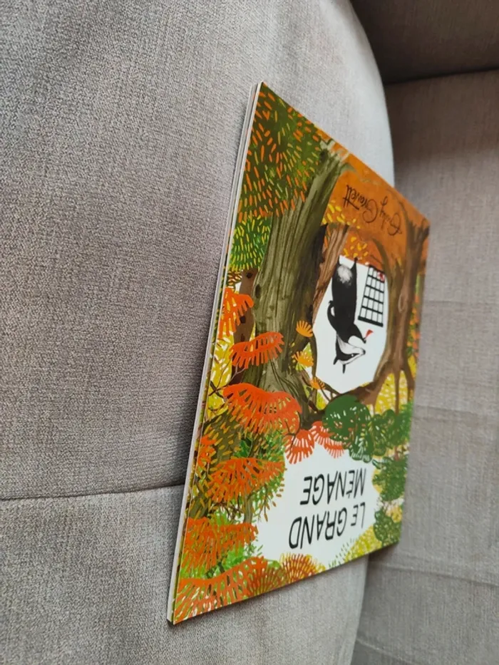 Livre Le grand ménage Emily Gravett École des max - photo numéro 4
