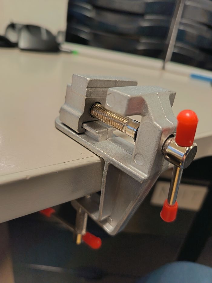 Étaux portatif - photo numéro 2