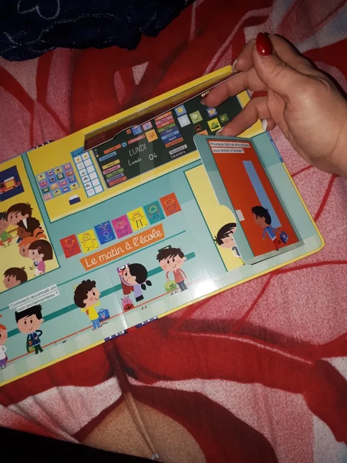 Livre animé La maternelle - photo numéro 2