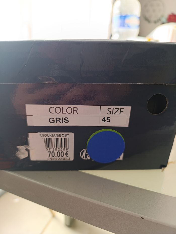 Paire de chaussures homme