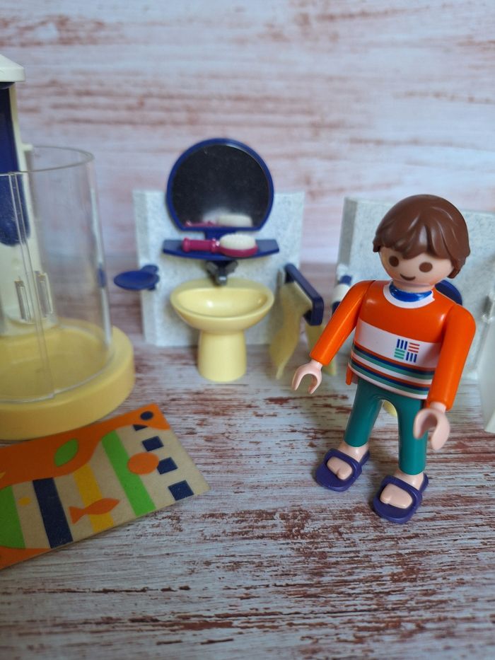 Figurine Playmobil La salle de bain - photo numéro 2