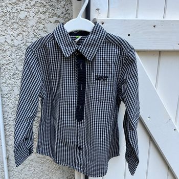 Chemise garçon  manches longues Taille 5  ans marque  Orchestra .