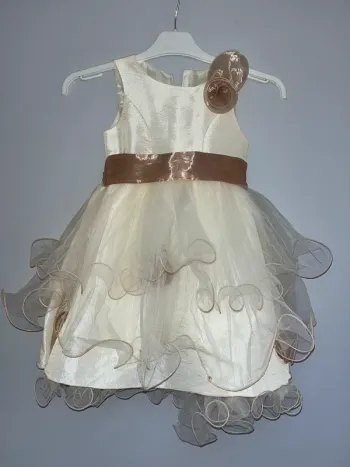 Robe de cérémonie