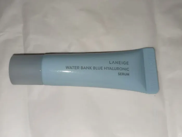 LaNeige Sérum hydratant à l'Acide Hyaluronique Bleu - Water Bank Blue Hyaluronic Serum