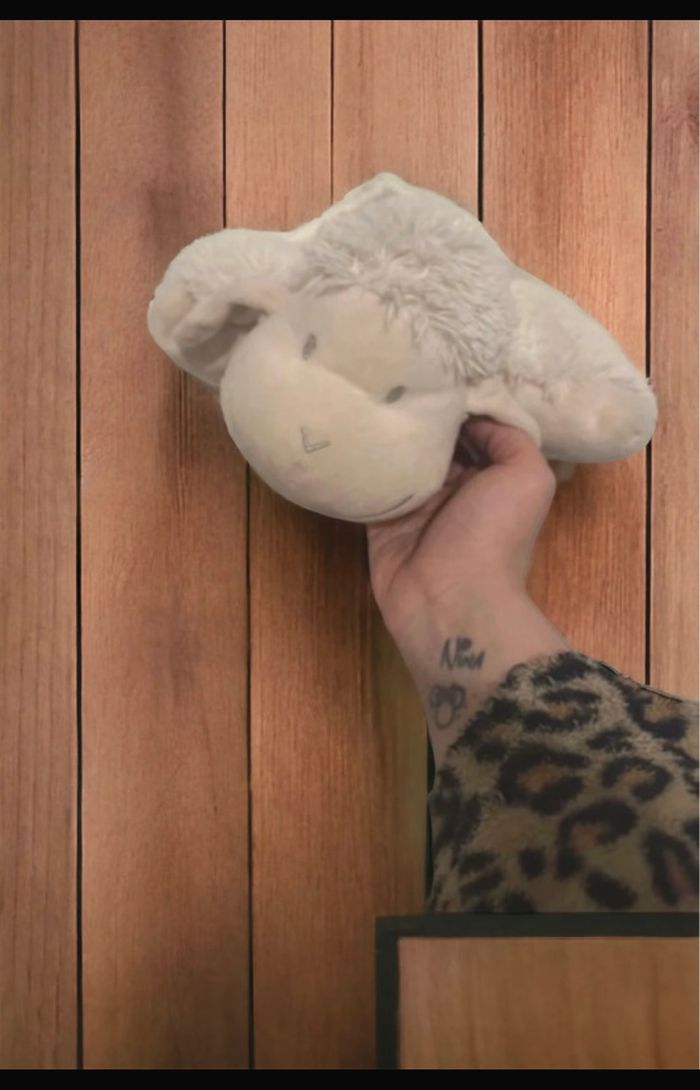 Doudou mouton🐑 - photo numéro 3