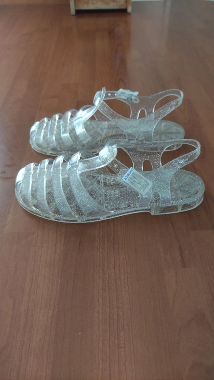 Sandales plastique de plage à paillettes pointure 33 Okaïdi neuves - photo numéro 7