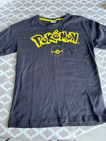 T shirt pokemon 12/14 ans