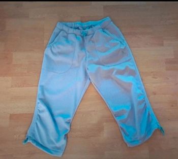 Pantacourt Adidas taille 38