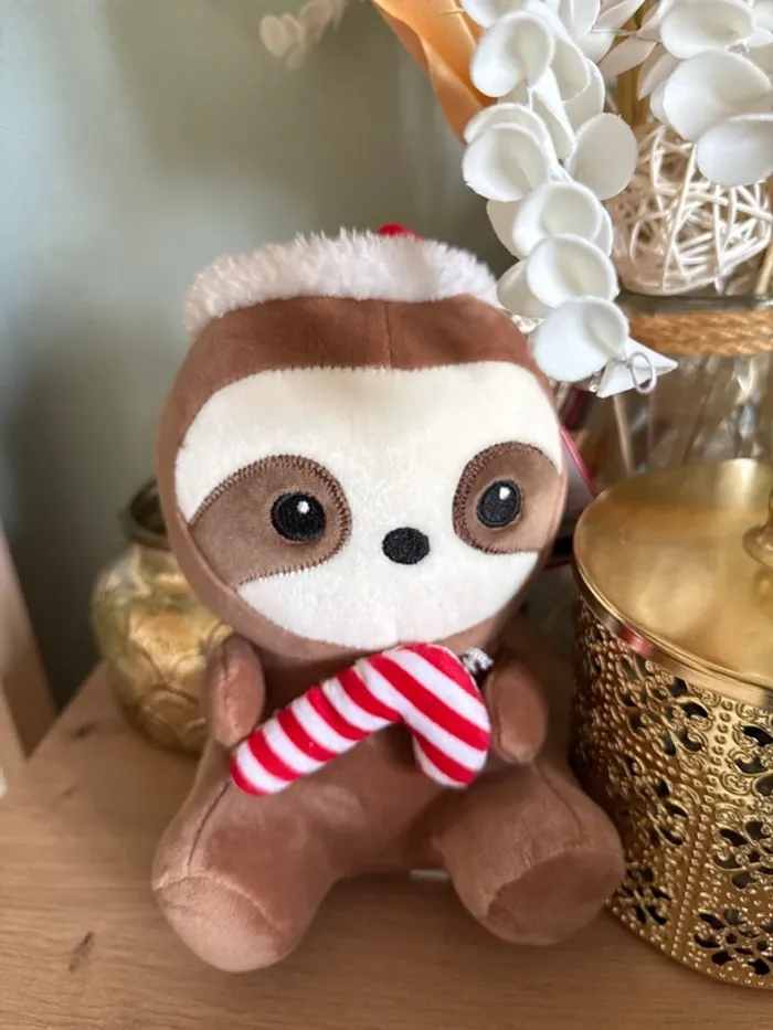 Petite peluche env 20 cm
