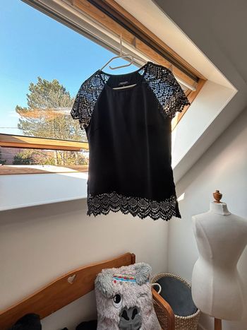 Top noir MC dentelle - Morgan - T38