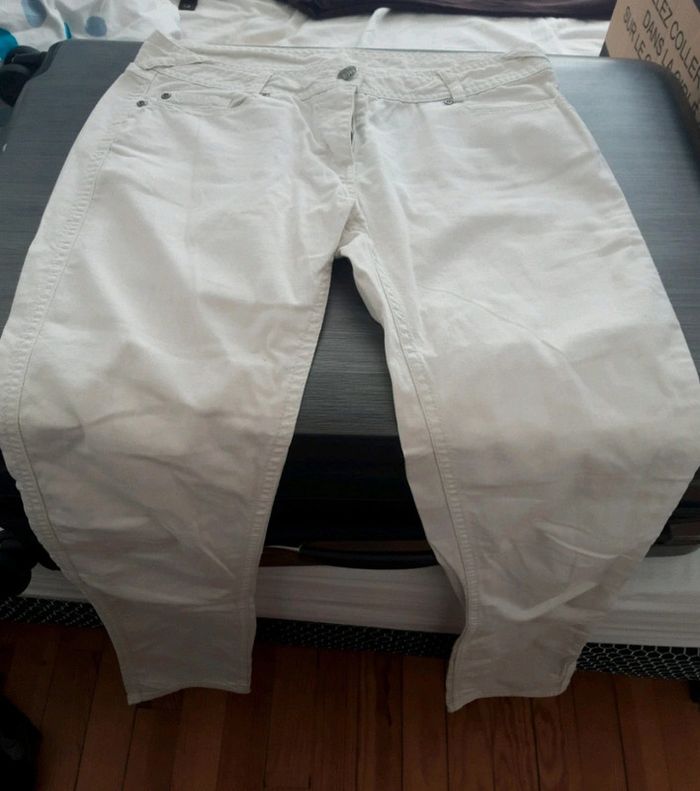 Pantalon blanc - photo numéro 2