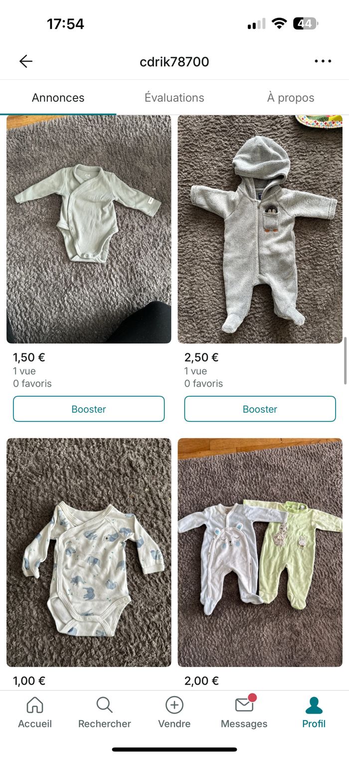 Plusieurs vêtements taille naissance / 1 mois - photo numéro 10
