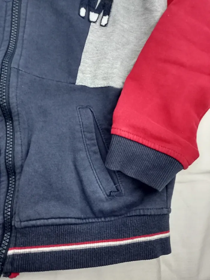 Veste à capuche - photo numéro 2