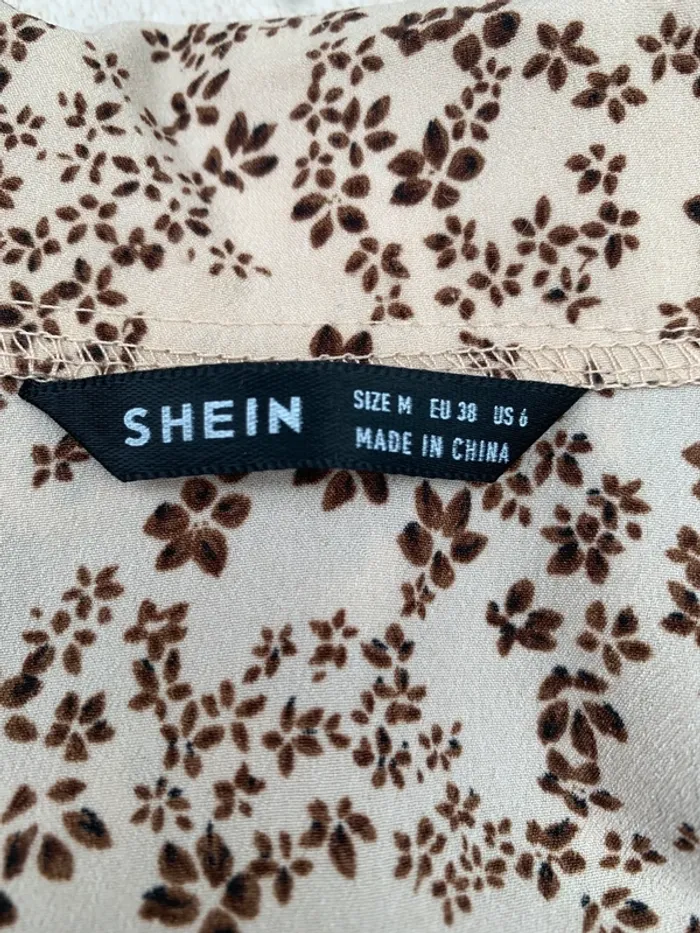 Chemise SHEIN manches longues fleuries taille M - photo numéro 7