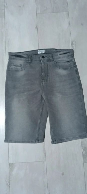 Short en Jean Gris Kiabi - Coupe Regular - Taille XS