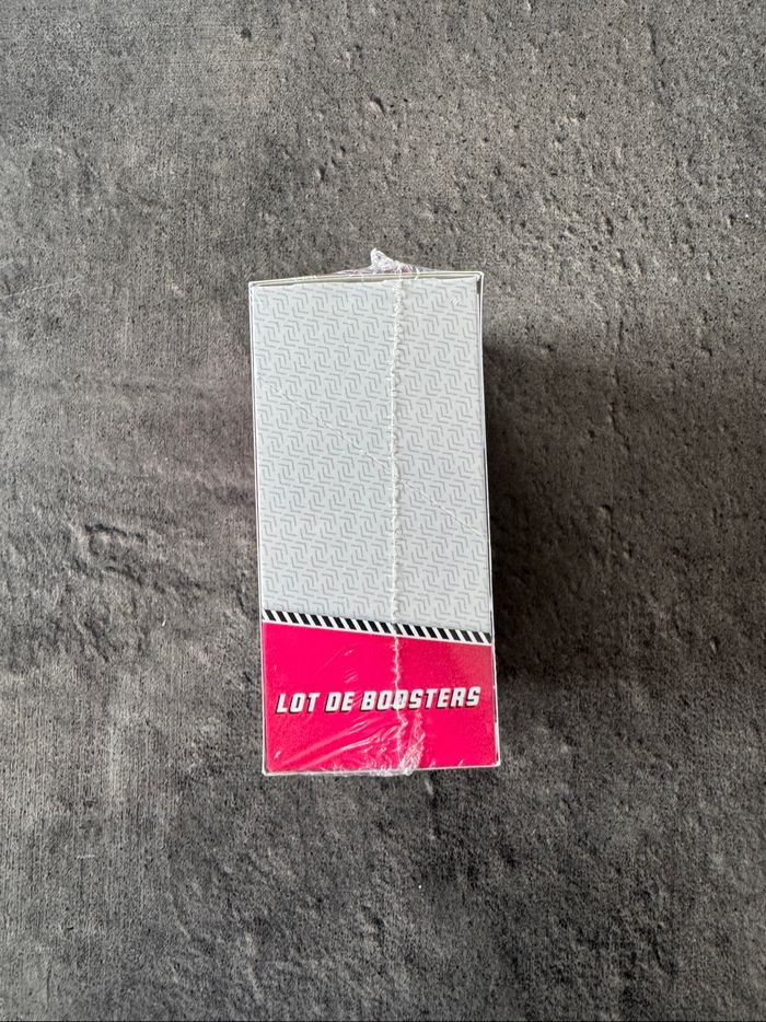 Pokémon : Bundle Flamme Blanche ev10.5 - photo numéro 4