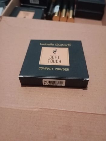 Poudre compacte isabelle dupont onikha 72
