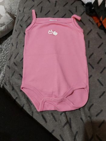 Body taille 74 cm 9 mois
