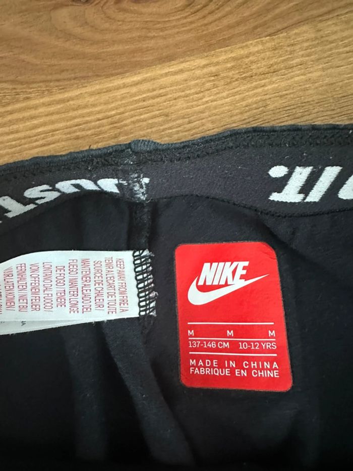 Legging noir et blanc Nike 10/12 ans - photo numéro 3