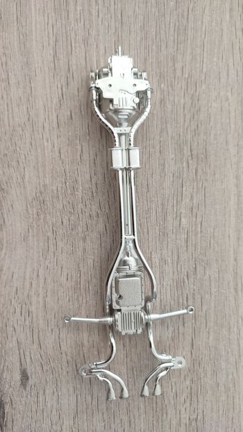 Ligne échappement pièce détachée miniature Bburago Burago Chevrolet Corvette C5 1997 coupé 1/18 1/18