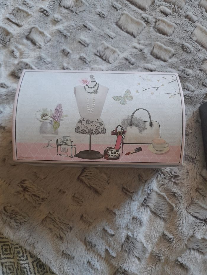 Boîte bijoux - photo numéro 3