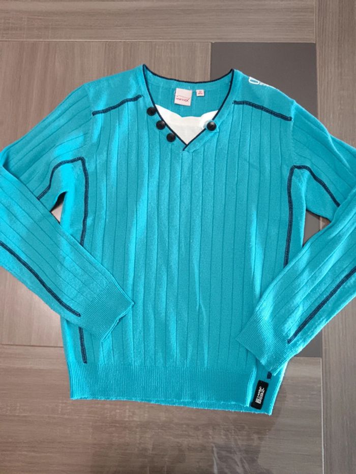 Pulls léger taille 12 ans