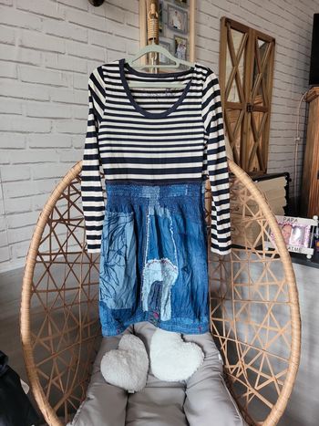 Robe desigual 42