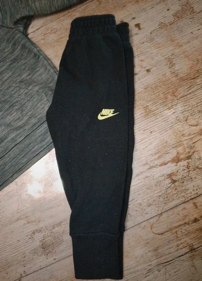 Survêtement coton Nike garçon 12 mois - photo numéro 4