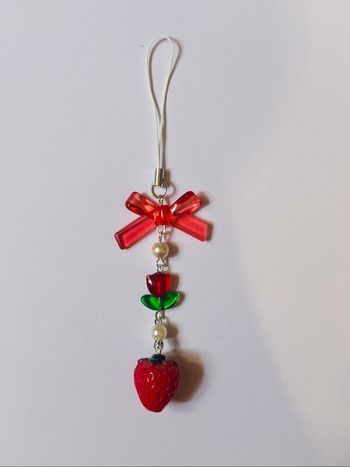 Charms fraise porte clé nana coquette cute Keychain