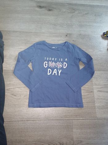 Tee shirt