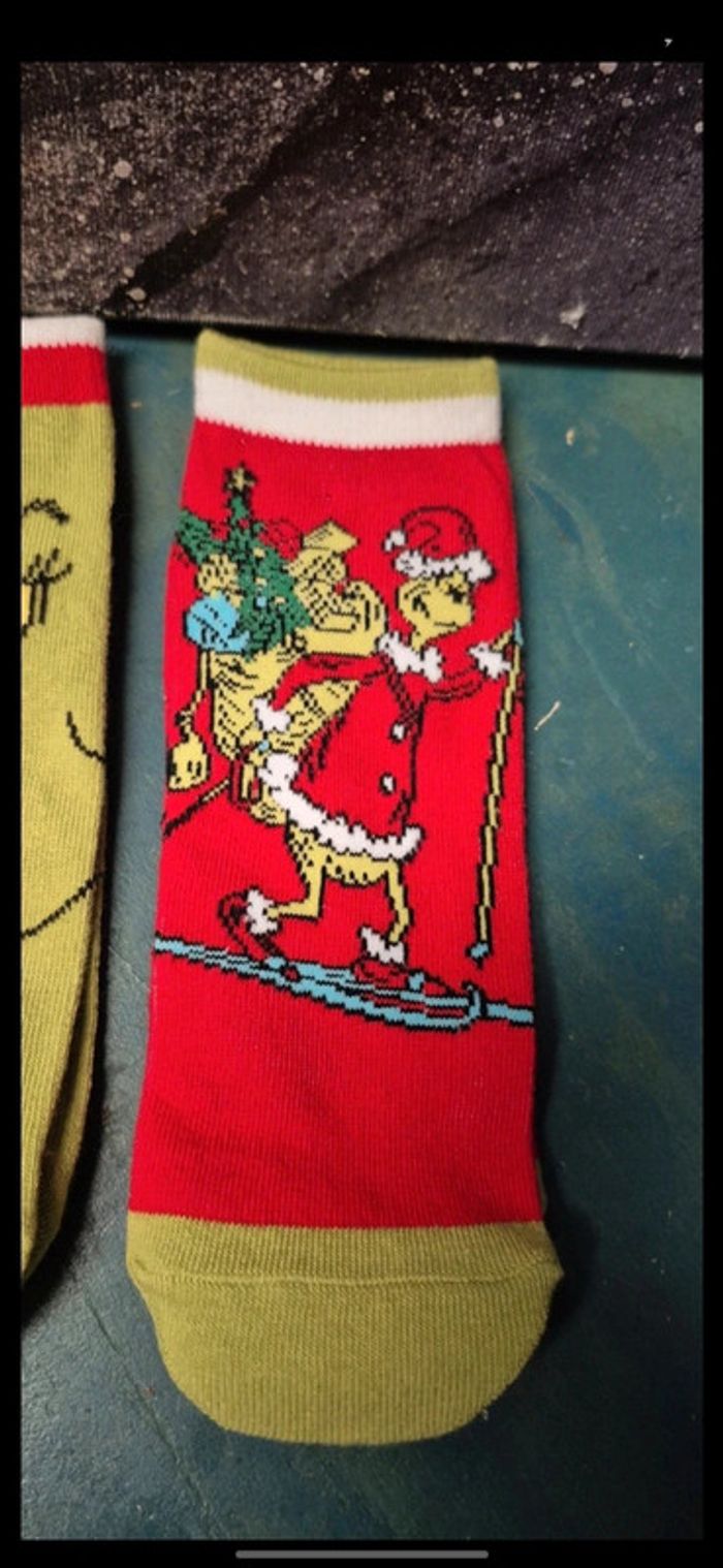 Paire de chaussettes the grinch - photo numéro 3