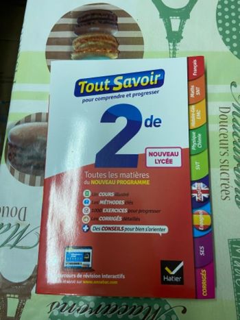 Livre tout savoirs en seconde
