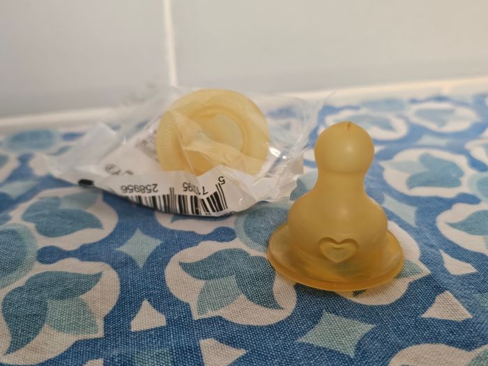 Lot 2 tétines Bibs medium flow