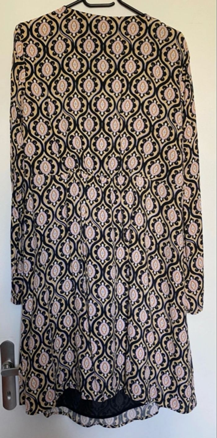 Robe - photo numéro 3