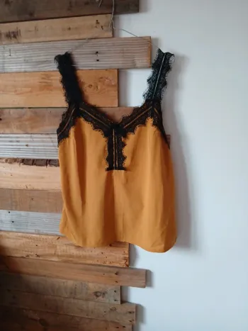 Top à bretelle