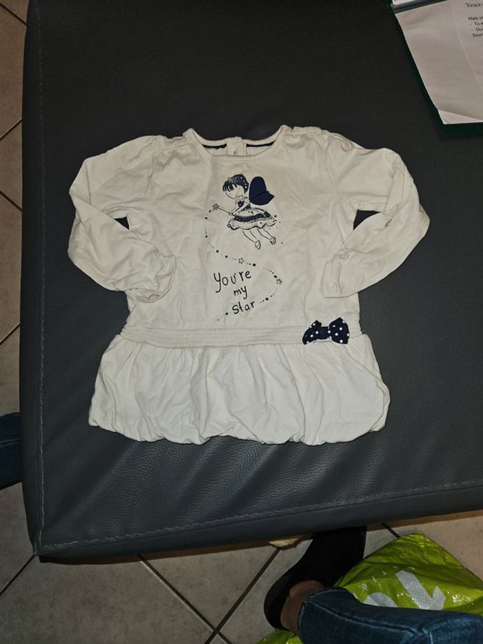 Tee shirt manche longue/tunique fille 2 ans