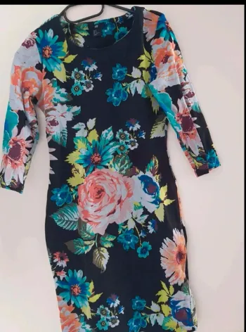 Robe  moulante taille 36